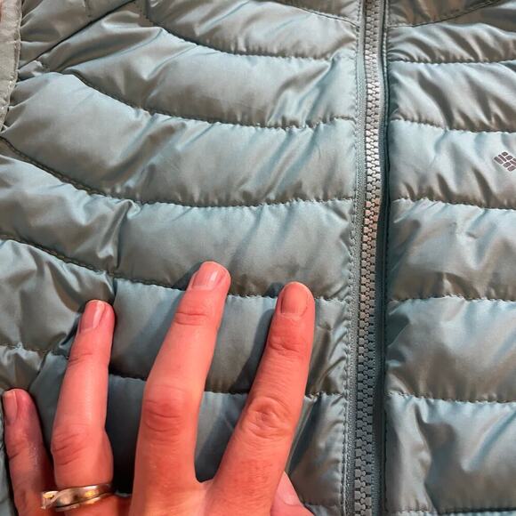 Columbia Omni-heat blue puffer‎ vest women’s small - Picture 8 of 9